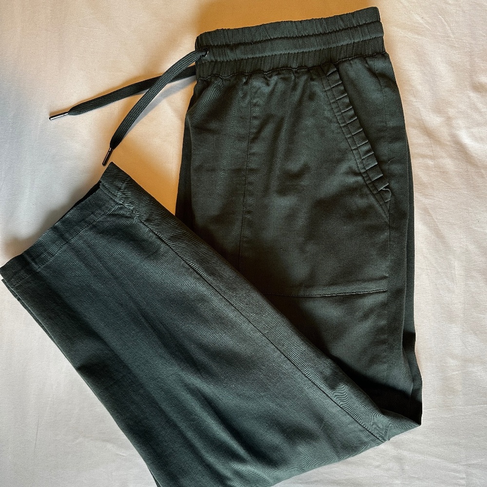 Threads 4 Thought Linda StretchTwill Capri Pant, Olive, Large